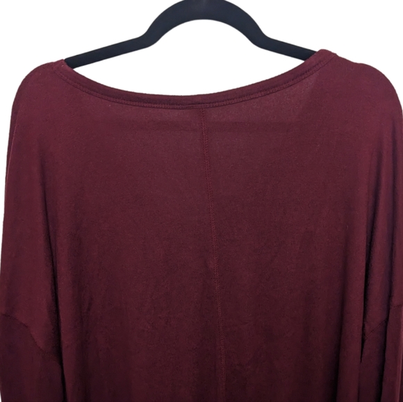 Old Navy Wine Red V-Neck Long Sleeve Plush Top Size XL 🍷✨ - Picture 7 of 10